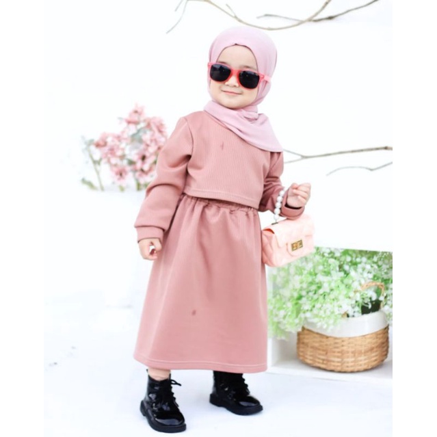 MILLIE SET CROP TOP SETELAN ANAK PEREMPUAN BEUZEE