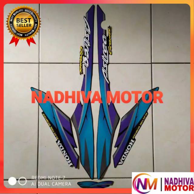 Sticker striping lis body astrea grand biru 96