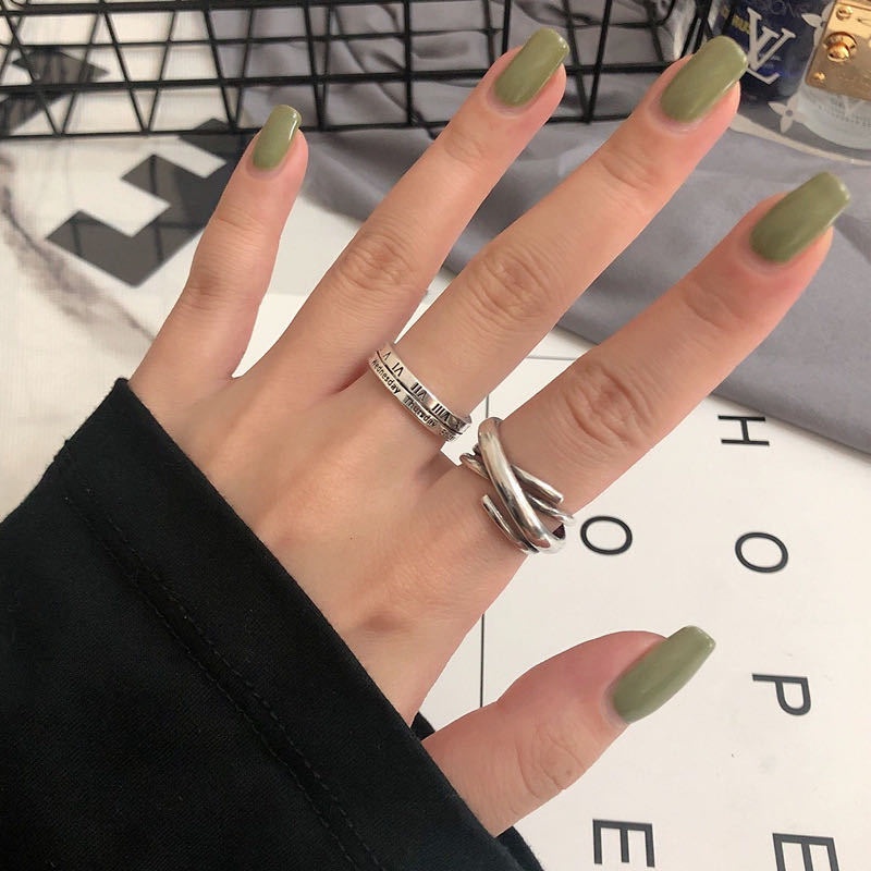 Cincin Jari Telunjuk Model Terbuka Desain frozen Angka Romawi Bahan silver Untuk Wanita