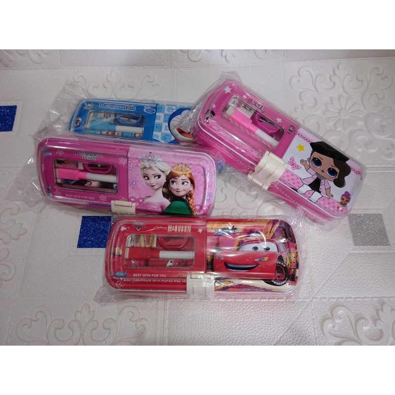 

Kotak pensil kaleng set lengkap