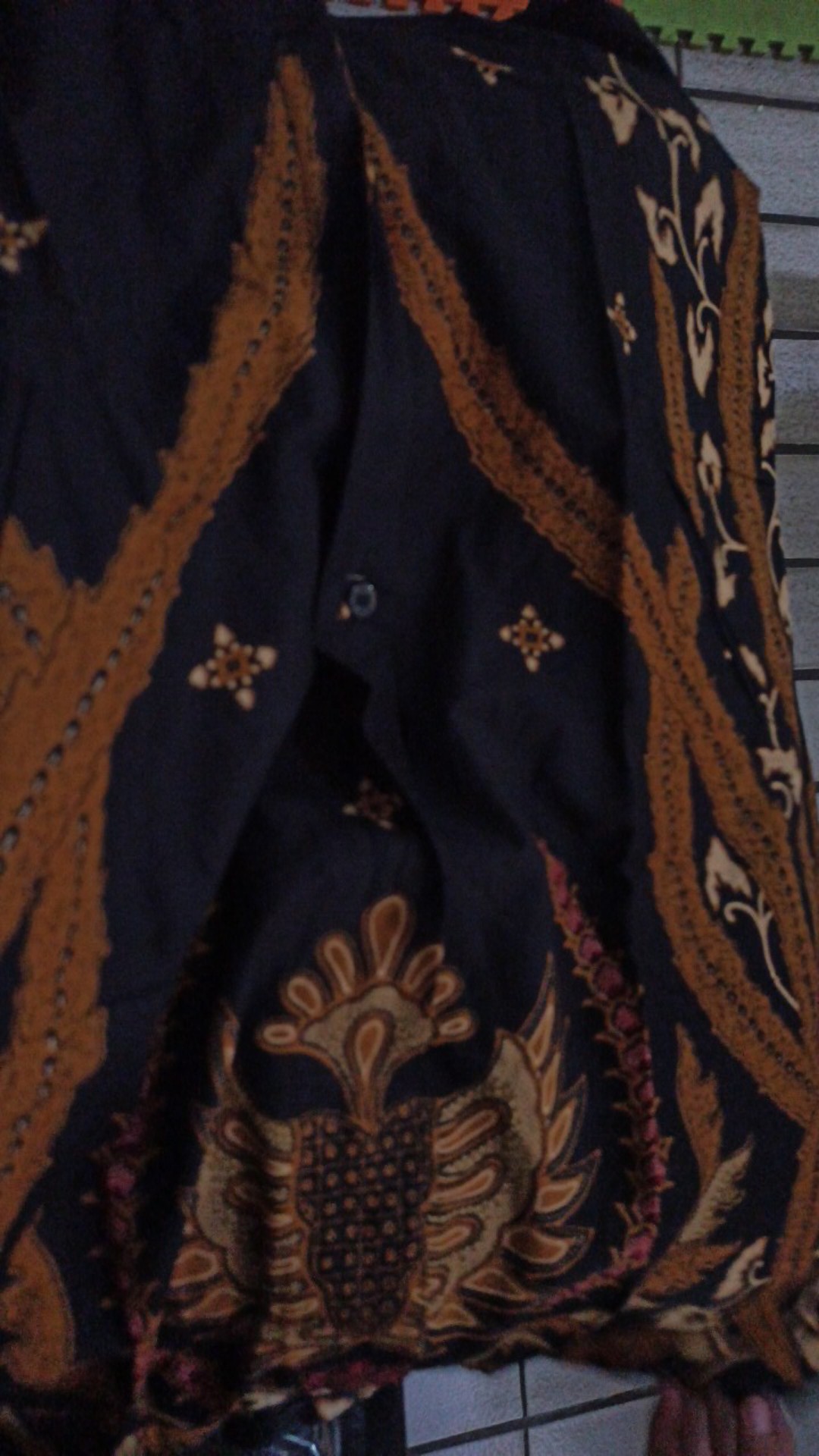 Kemeja Batik Blarak Motif Tanduk Peksi