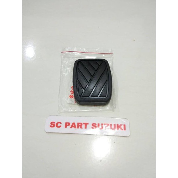 Kipuco Sparepart Karet pedal kopling dan rem suzuki jimny Kipuco Sparepart Karet pedal kopling dan rem suzuki jimny