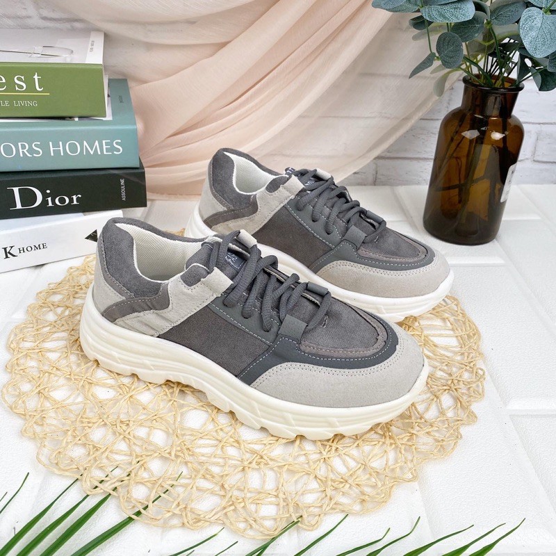 sneakers 1819 wanita import