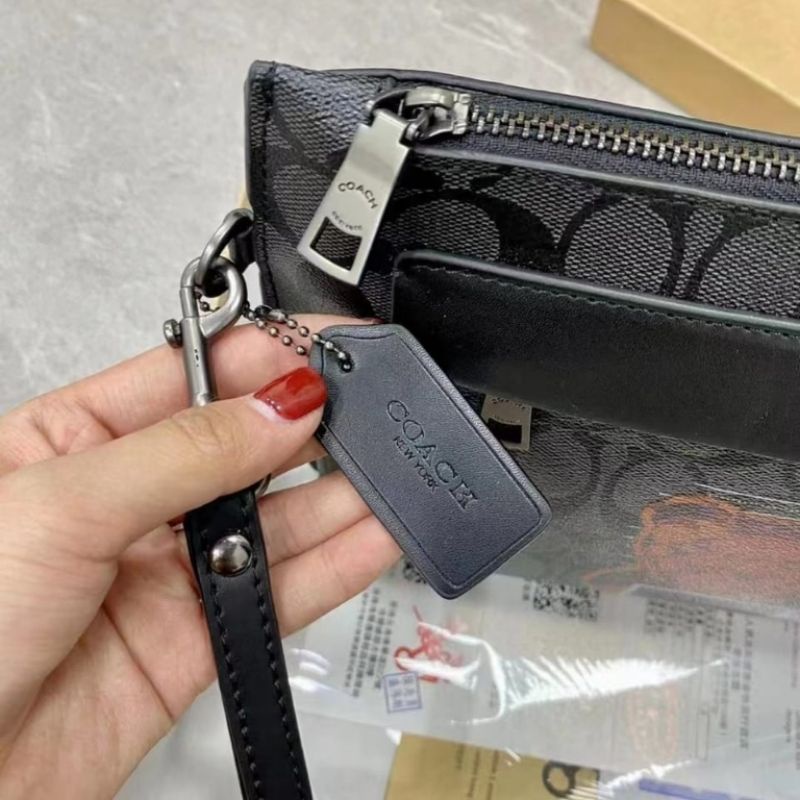 clucth pria coch import free box uk 27x19x7 Clutch Men Structured Pouch In signature