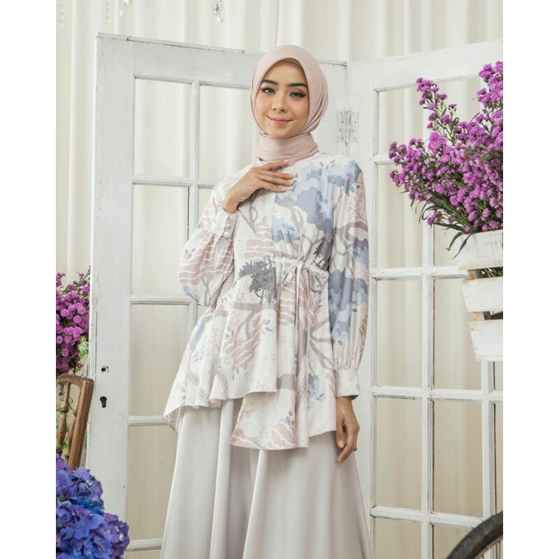 SALE Melati Blouse Wearingklamby