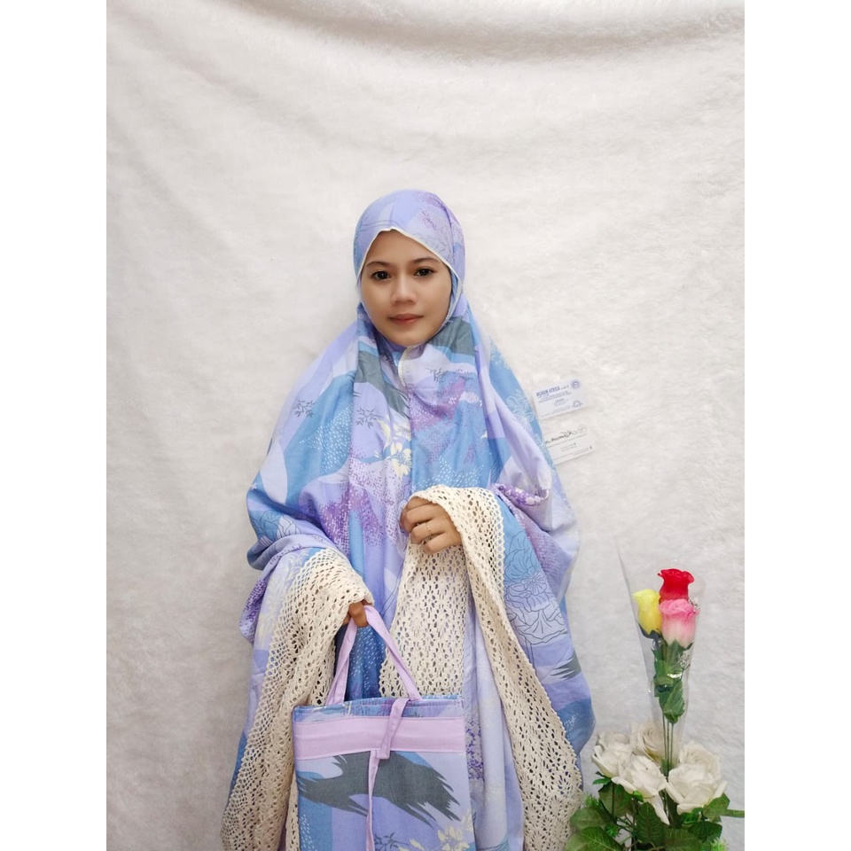 MUKENA RAYON RENDA ALESYA MOTIF SUPER ADEM