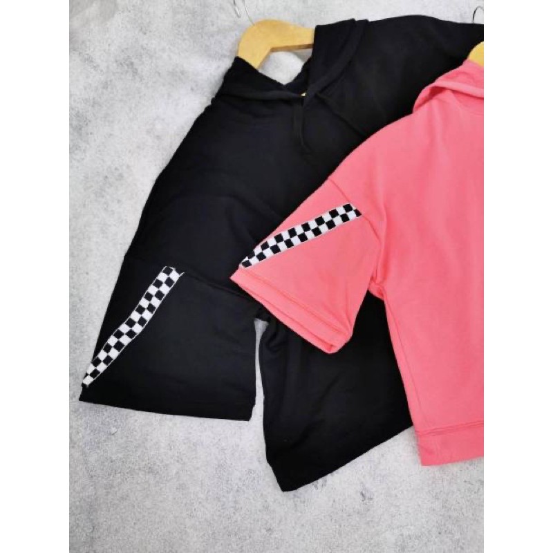 Flirtitude pink&amp;black cropped hoodie