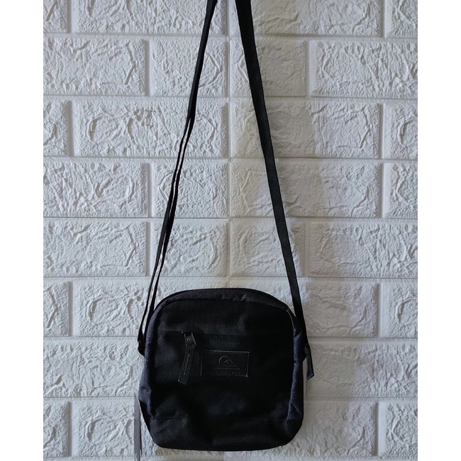 tas selempang quiksilver original sb87