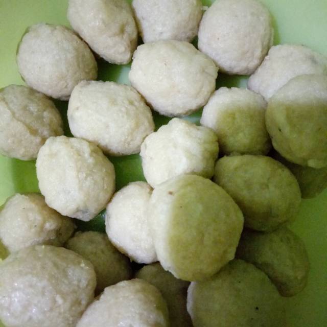

Pempek Palembang Asli. Enak banget, ketagihan kalau coba. Non MSG