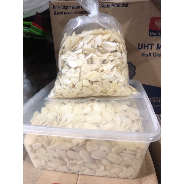 

TigaPutraStors | ALMOND SLICE REPACK