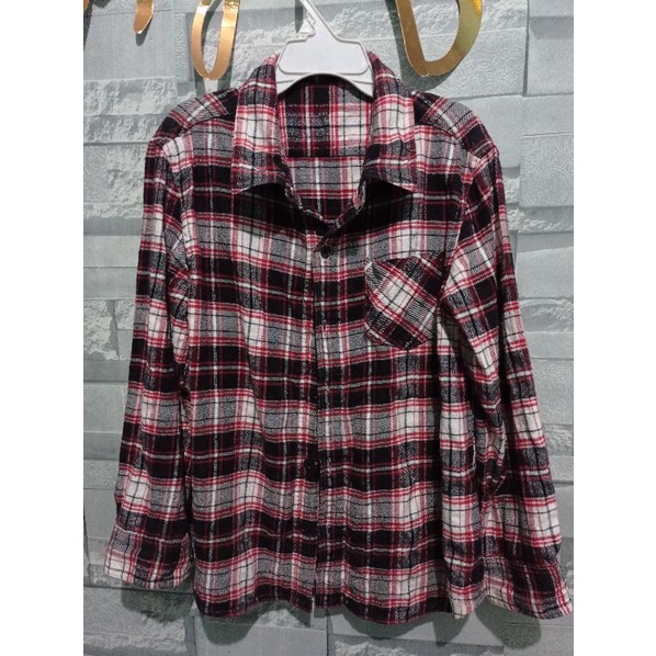 KEMEJA FLANEL ANAK COWOK / KEMEJA ANAK LAKI - LAKI / 5-6 TAHUN /[PRELOVED]