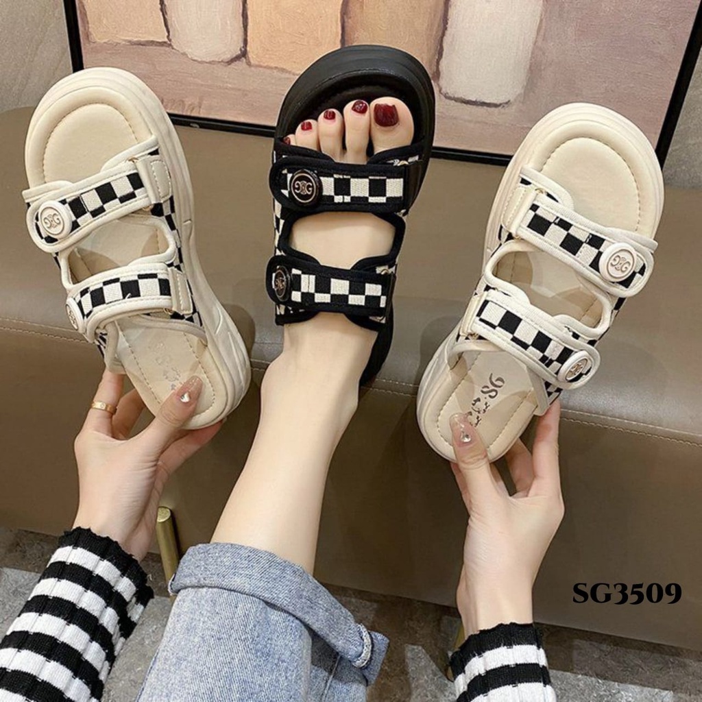 WYN SANDAL CASUAL FASHION KOREA SG3509