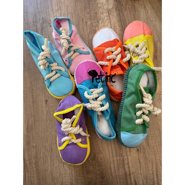 Premium korea shoes with rope and squeaky toy