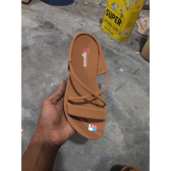 sandal teplek