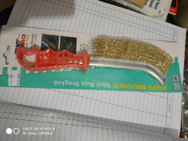 Sikat Baja Kuningan Bengkok / Knife Brushes Wipro