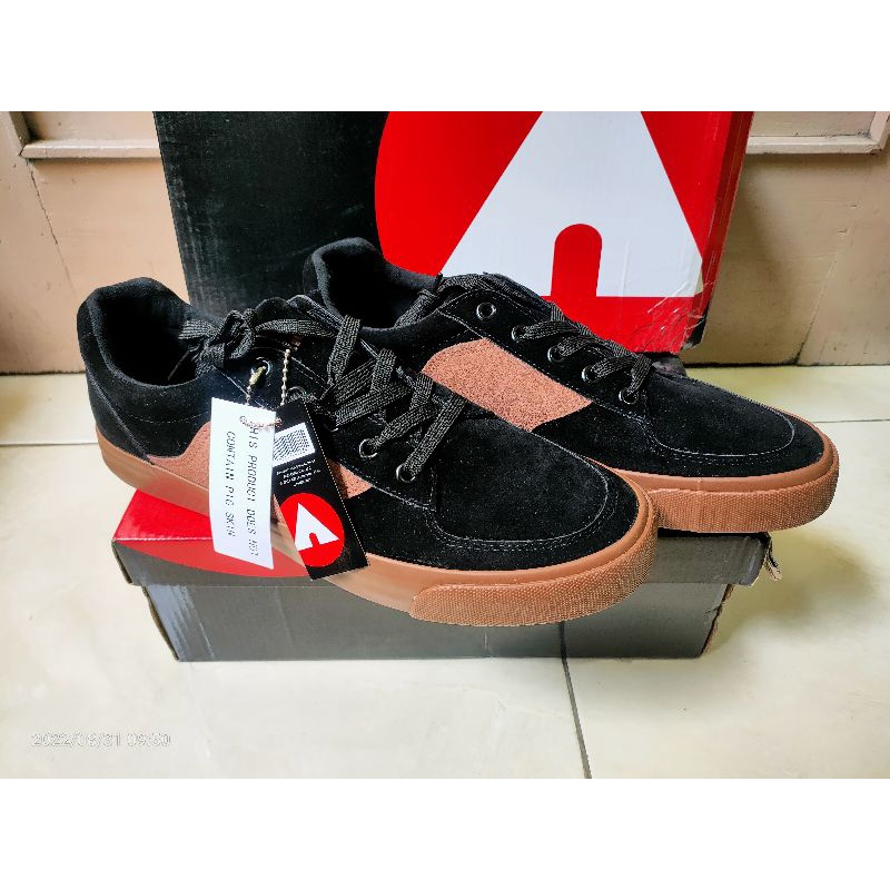 Original Airwalk Neal Black/Brown