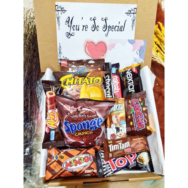 

Hampers snack/hampers gift/hampers hadiah/nuansa coklat FREE SOUVENIR !!!