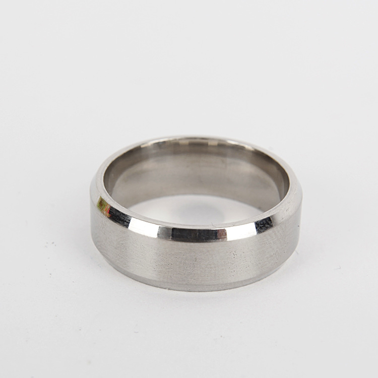 Eropa dan Amerika perdagangan ganda miring klasik cincin matte stainless steel penjualan Yiwu perhiasan