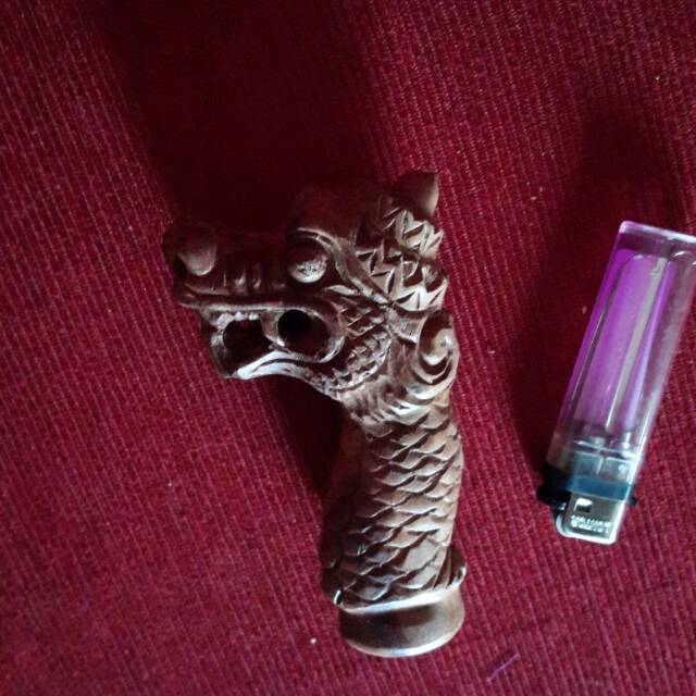 DEDER KERIS KAYU NG SARI UKIR RAJA NAGA