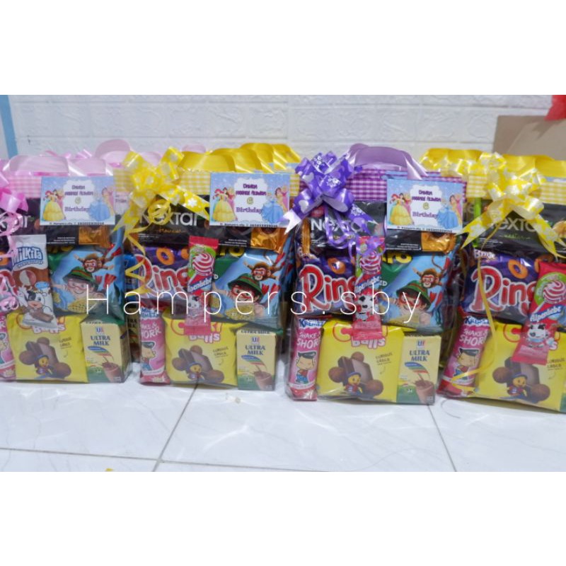 

BINGKISAN ULTAH/Snack ultah/hampers snack