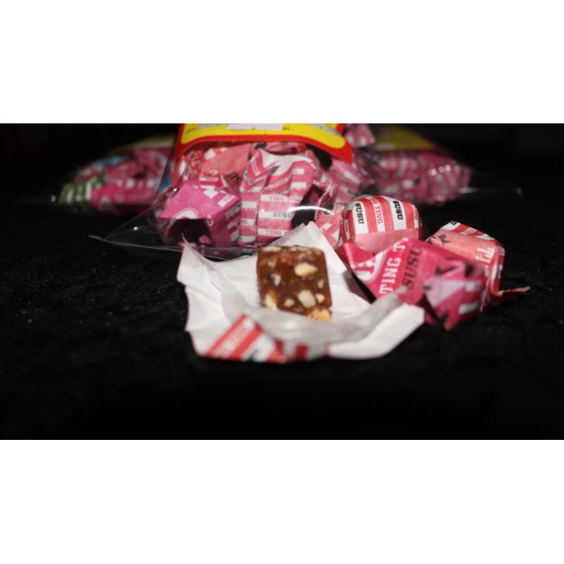 

Permen susu karamels Ting-ting Kacang HD