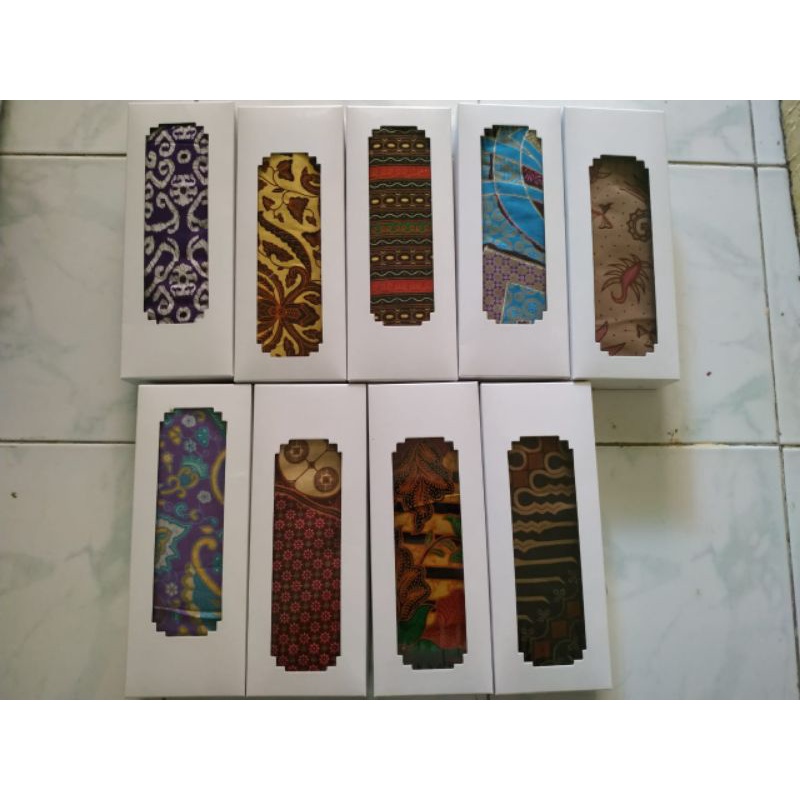 Box batik souvenir batik
