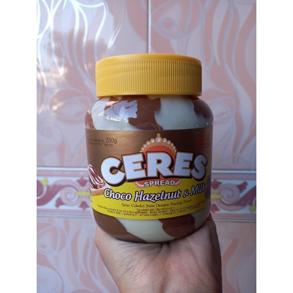 

selai ceres choco hazelnut milk 350g