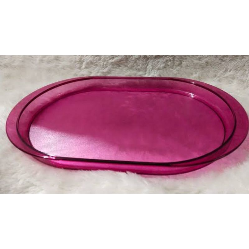 fuchsia tray warna magenta