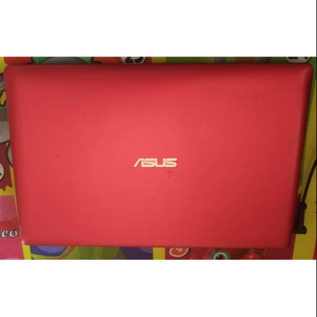 Notebook ASUS X200MA