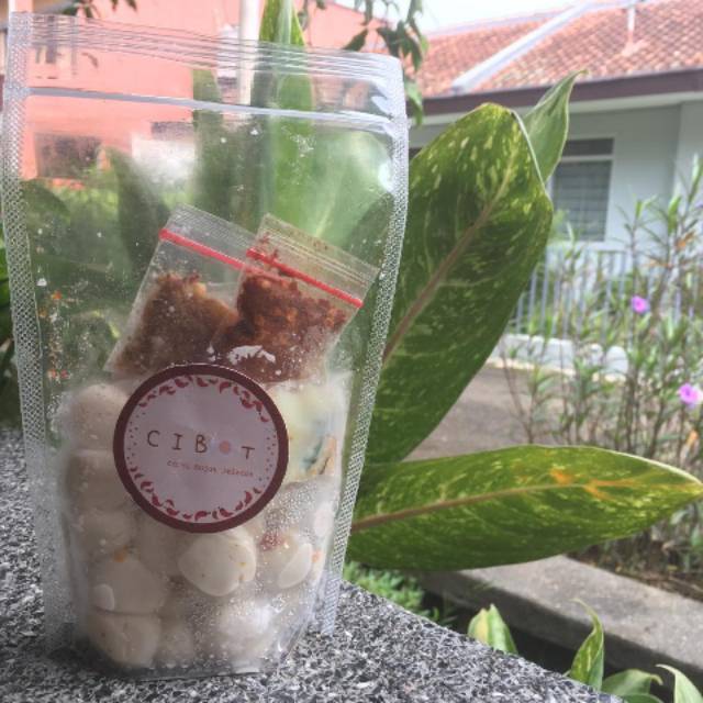 

Cemilan Cimol Goreng Instan