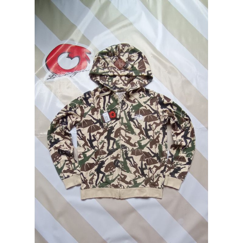 jaket zip hoodie tnf berkeley camo