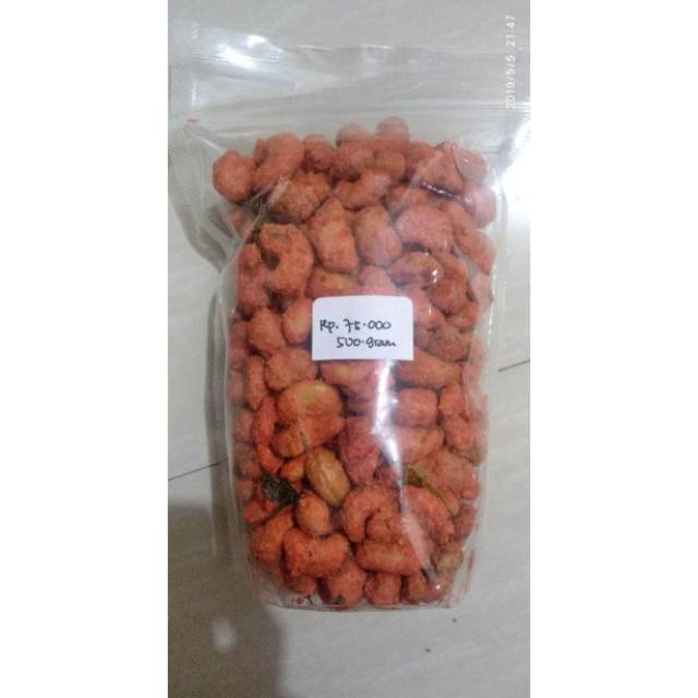 

Kacang mede