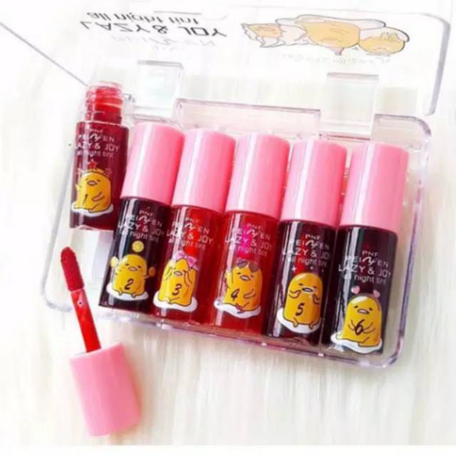 Liptint bebek