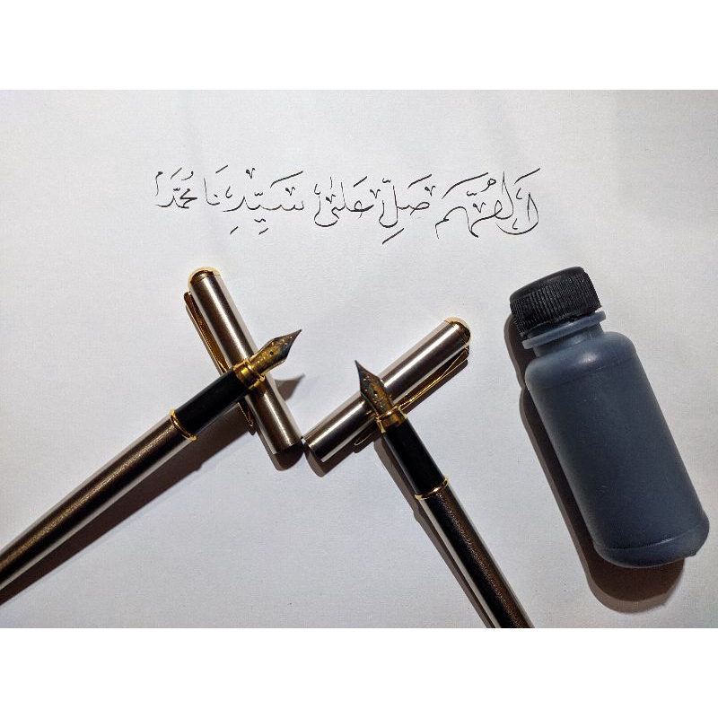 

pena kalam tutul sudah di asah siap pakai untuk lugot kitab/surah (fountain pen)