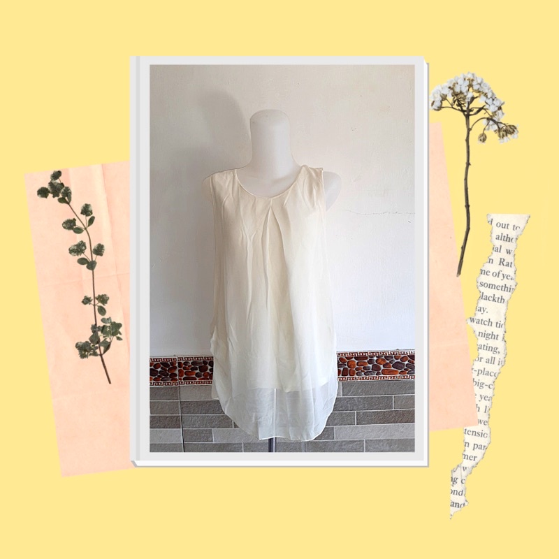 Kode: AP 051 /Baju wanita putih kancing/ kemeja putih/ kemeja lengan pendek/ kemeja wanita/ thrift
