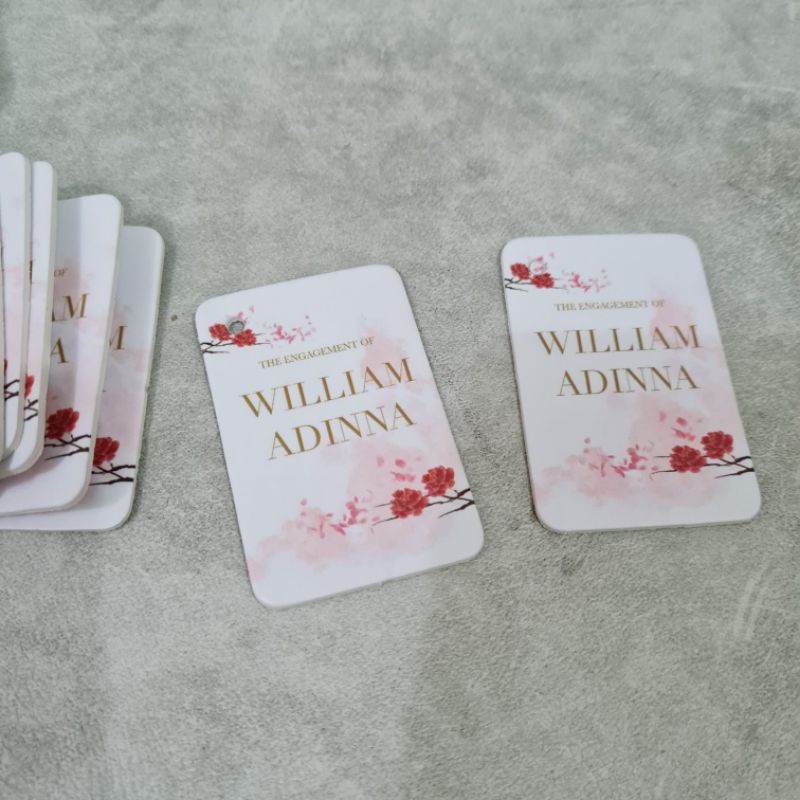 

Tag tebal hampers / gift tag / hangtag /tag hampers