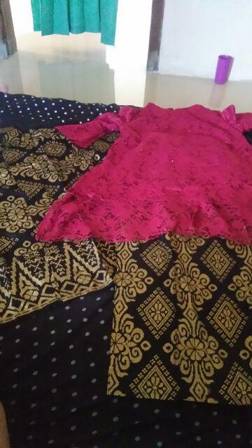 Batik Couple  Fashion Wanita Dan Pria  Batik Mimi Prada Batik Soegiharto_grosir