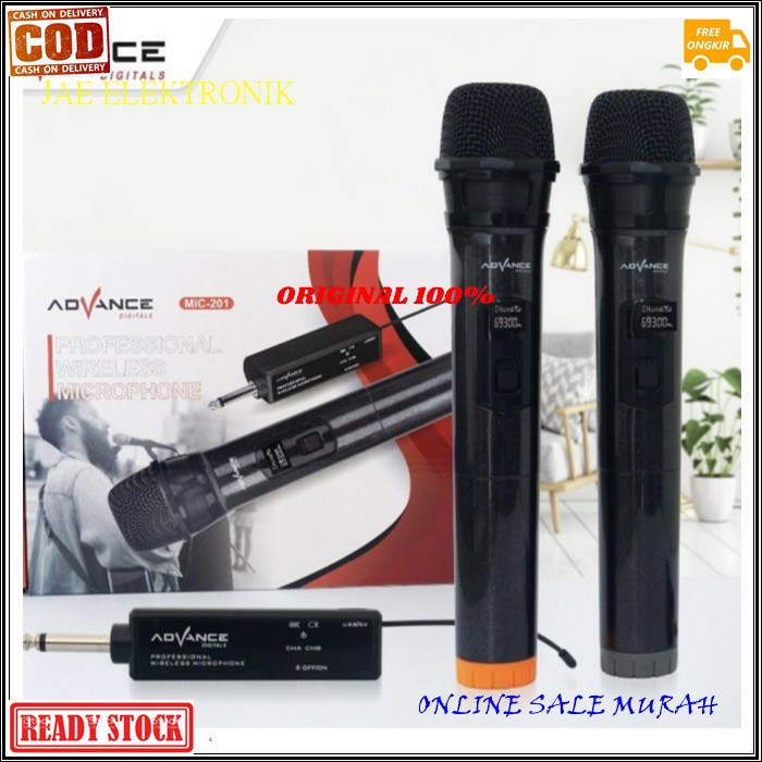 G495  ADVANCE MIC WIRELESS DUAL ORIGINAL MICROPHONE MIK KARAOKE Mic baterai cas casan wireles pro vocal vokal suara audio sistem mik professional panggung dj studio sound system SEPASANG DOUBLE G495   Untuk yang suka karaokean Mic ini sangat cocok dipakai