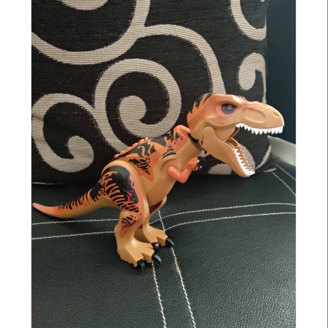 Lego dinosaurus ukuran besar