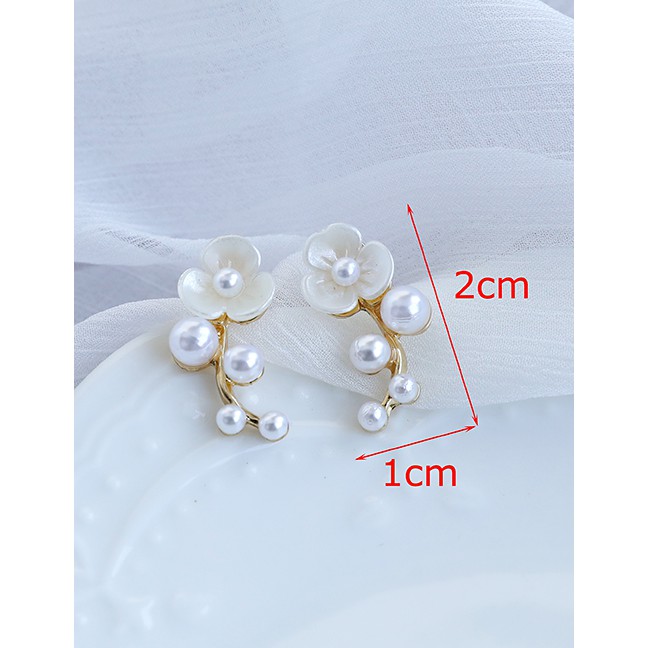 LRC Anting Tusuk Fashion Color Alloy Pearl Flower Stud Earrings K85858