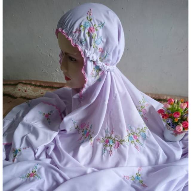 Mukena Terusan Bordir Kudus