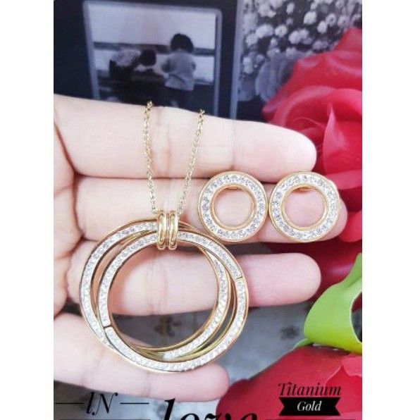 Titanium Set Kalung dan Anting 727j