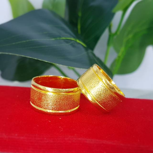 Cincin replika mas 24k lilit empat, lilit dua ,awet,bisa disepuh ulang, cincin A,B, C,E ,F free size bisa dibesar kecilkan