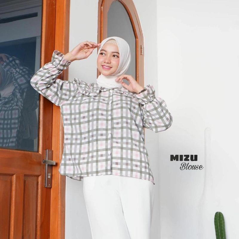 BLOUSE Bisa COD/Bayar ditempat/Gratis Ongkir  || Blouse TARTAN LENGAN BALON MIZU KOREAN STYLE | KEMEJA FLANEL WANITA NUMMA/KEMEJA CROP LENGAN PANJANG TARTAN-Mizu Sage Green New