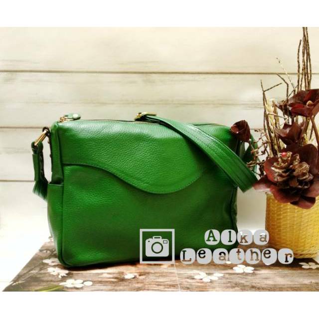 Tas Kulit Garut Tas selempang Wanita Garut  Tas Selempang Kerja