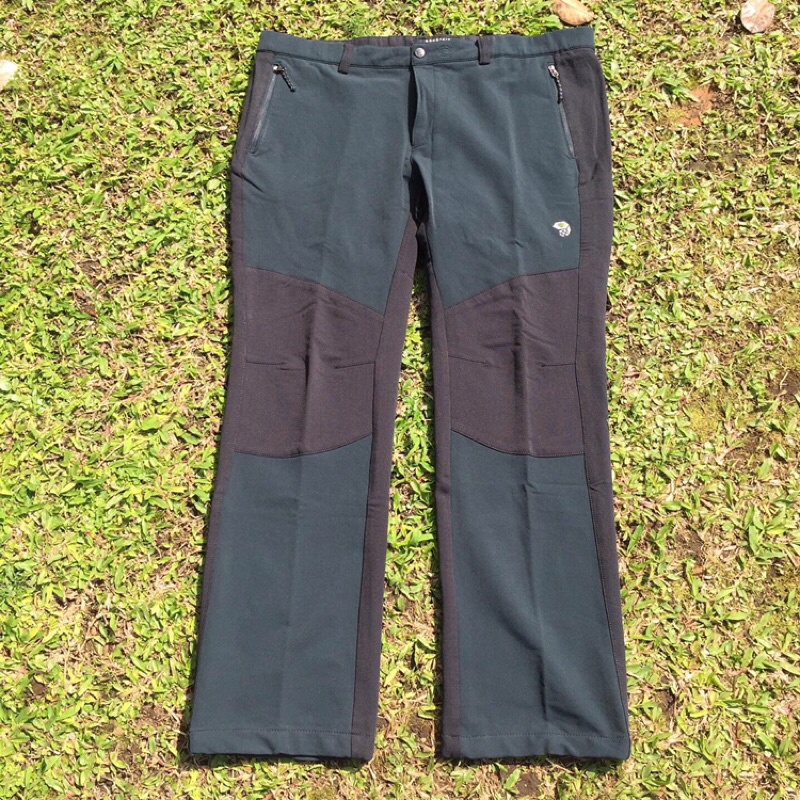 mountain hardware softshell