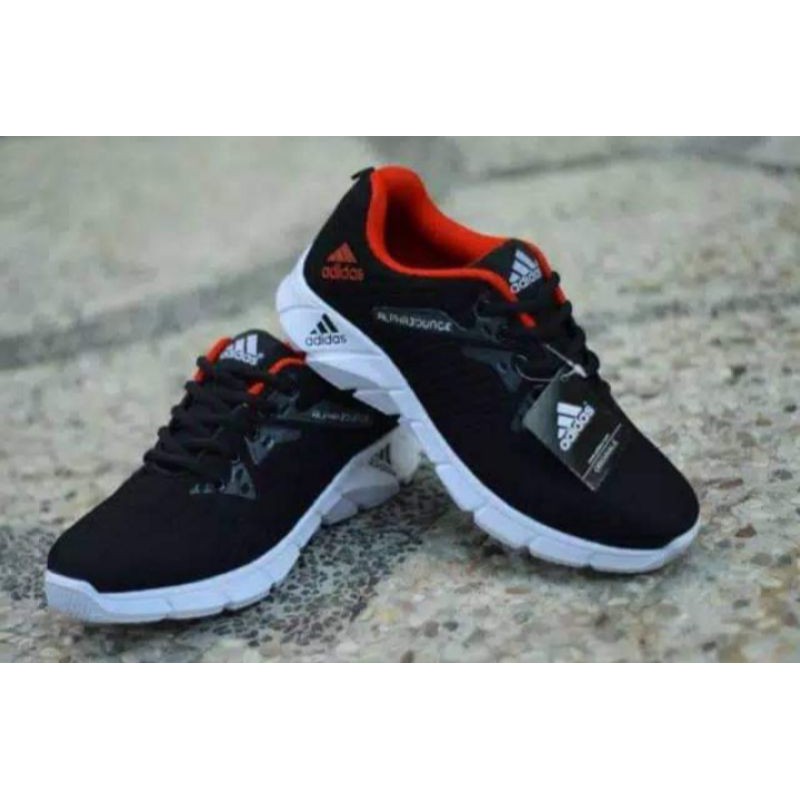 SEPATU OLAH RAGA ADIDAS PRIA/WANITA//SEPATU RUNNING/SEPATU JOGING