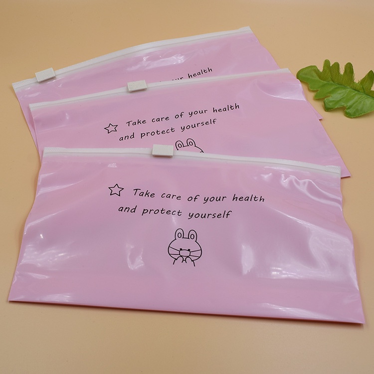 1 Piece Portable Face Mask Storage Bag / Mask Storage Zipper Bag  Clips / Anti Dust Face Mask Holder Organizer Bag
