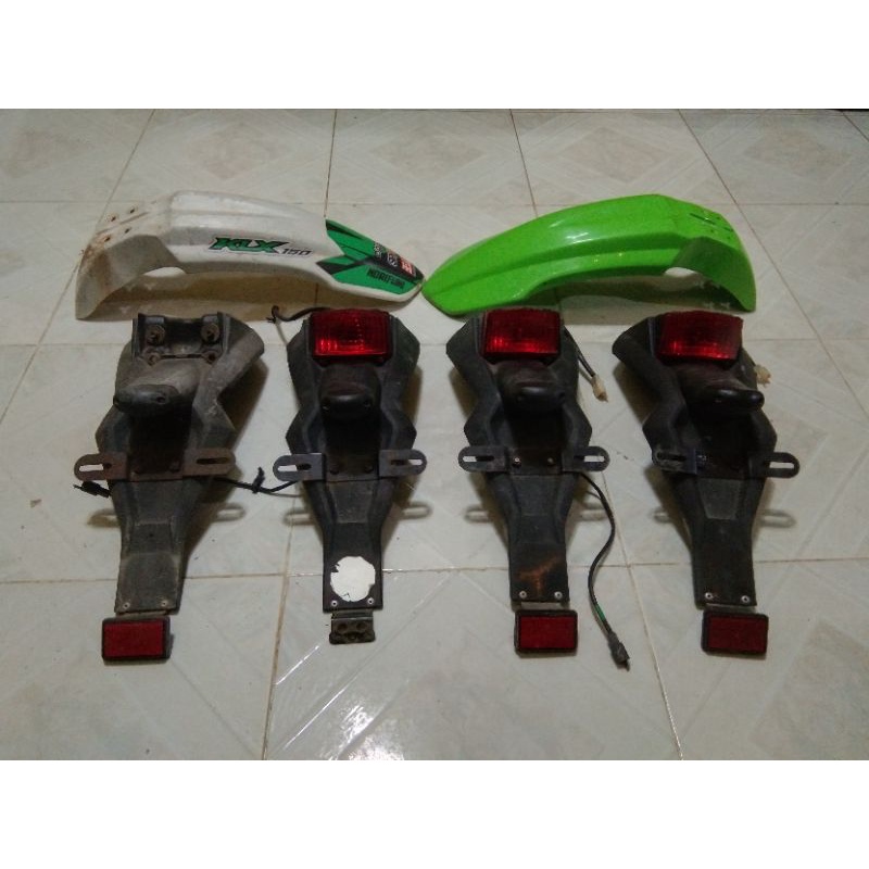 spakbor belakang klx 150 s ORIGINAL