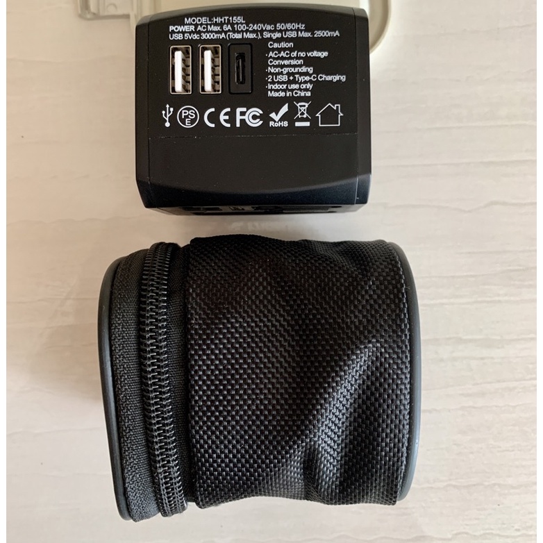 Universal Travel Adaptor/Adaptor Internasional/Adaptor Charger Plug/ Stop Kontak/ Colokan Listrik 2USB+1TYPE C